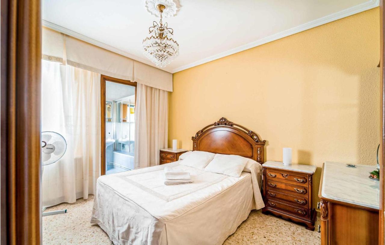 3 Bedroom Cozy Apartment In Pegalajar Eksteriør billede